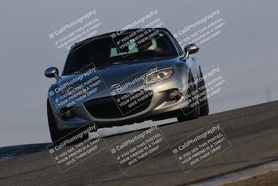 media/Oct-19-2025-Speed Ventures (Sun) [[a6e7fe67be]]/Black/Session 1 (Grapevine)/